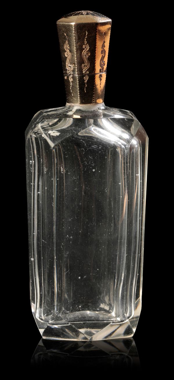 A DUTCH CRYSTAL SCENT BOTTLE WITH 14CT GOLD TOP