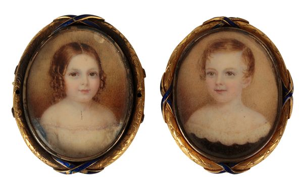 19TH CENTURY ENGLISH SCHOOL, PAIR OF PORTRAITS, ‘YOUNG SISTERS’