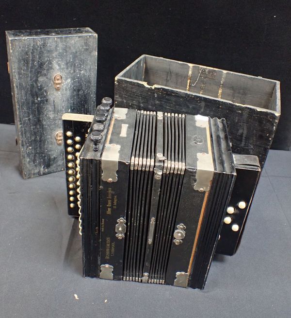 AN ACCORDIAN 'RUSHWORTHS' LIVERPOOL'