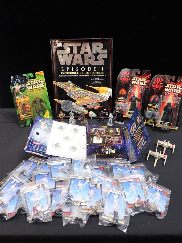 3 CARDED HASBRO STAR WARS 'DARTH MAUL' FIGURES