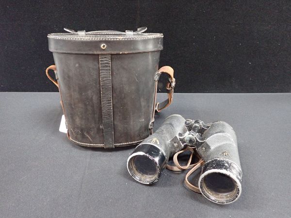 A PAIR OF BINOCULARS: REL CANADA