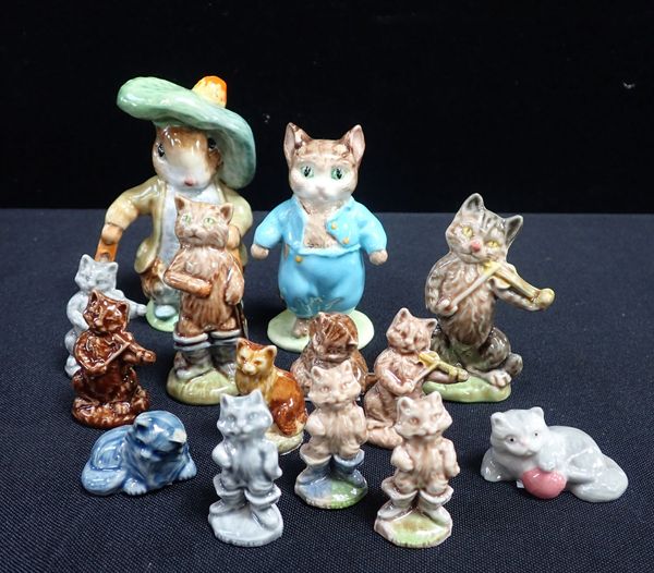 TWO BESICK BEATRIX POTTER ANIMALS