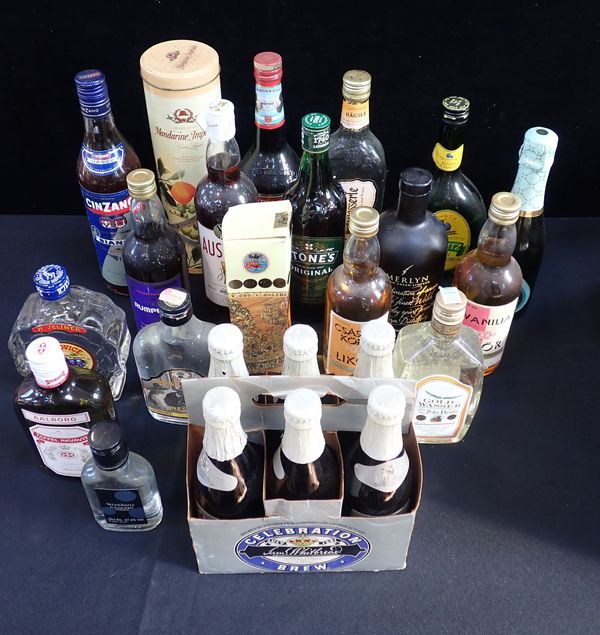 A COLLECTION OF BOTTLES OF ALCOHOLIC BEVERAGES