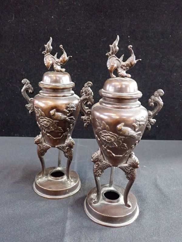 A PAIR OF 19TH CENTURY JAPANESE BRONZE CENSERS