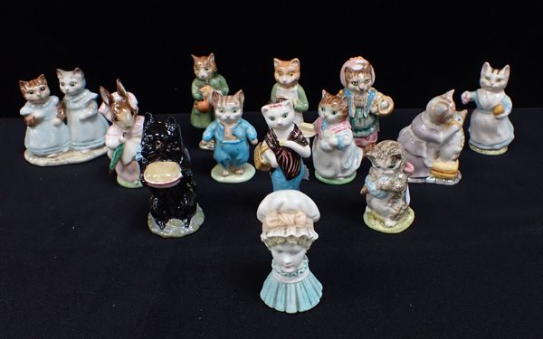 A COLLECTION OF BESWICK BEATRIX POTTER FIGURES