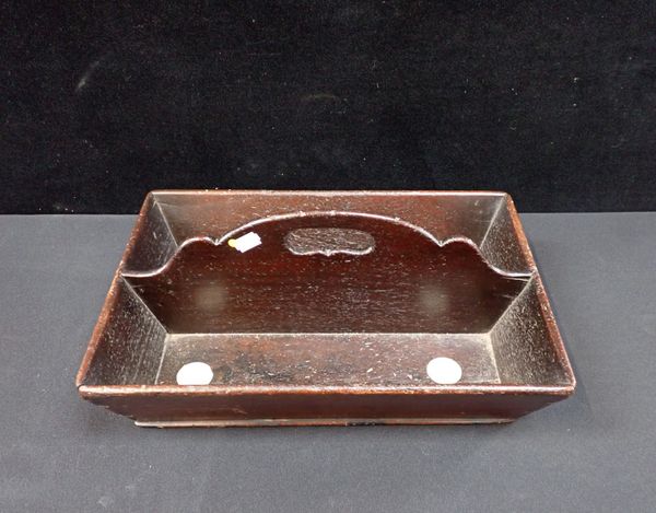 A GEORGE III MAHOGANY CUTLERY CARRIER