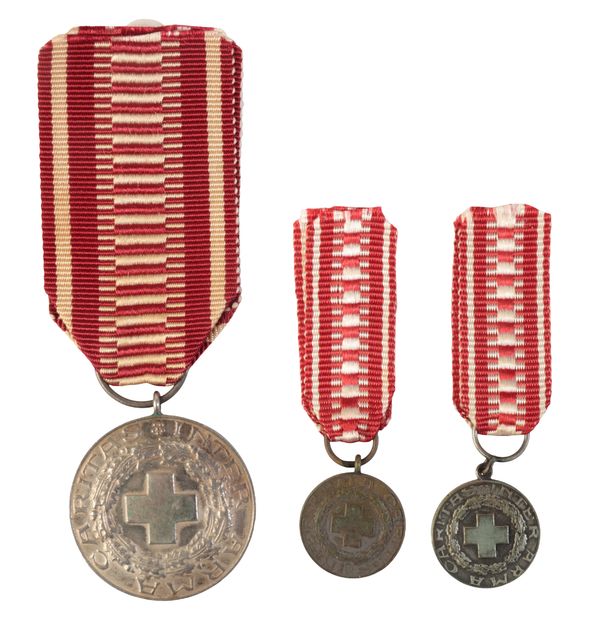 FINLAND. RED CROSS MEDALS OF MERIT