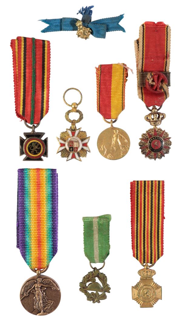 BELGIUM. MINIATURE GREAT WAR AND OTHER AWARDS