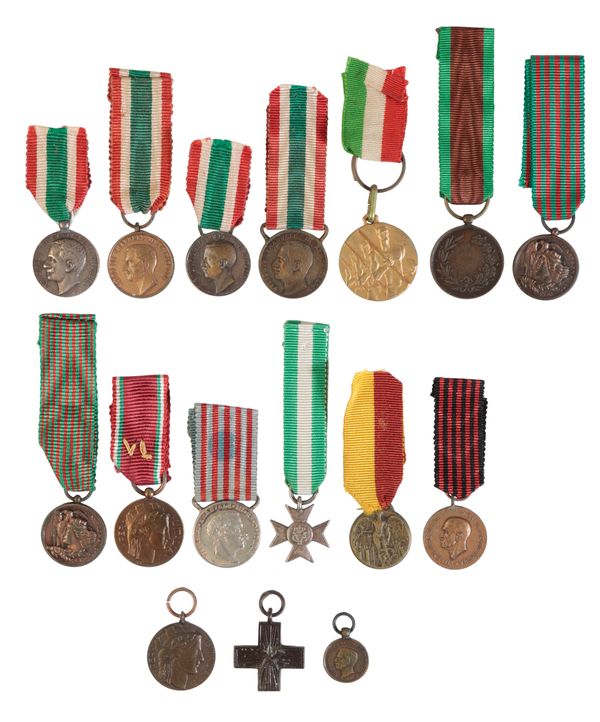 ITALY, KINGDOM. A COLLECTION OF MINIATURE MEDALS