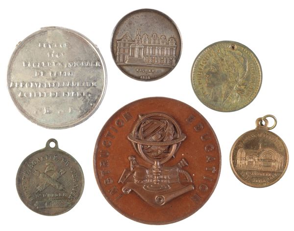 FRANCE: A SELECTION OF EARLY COMMEMORATIVE MEDALS