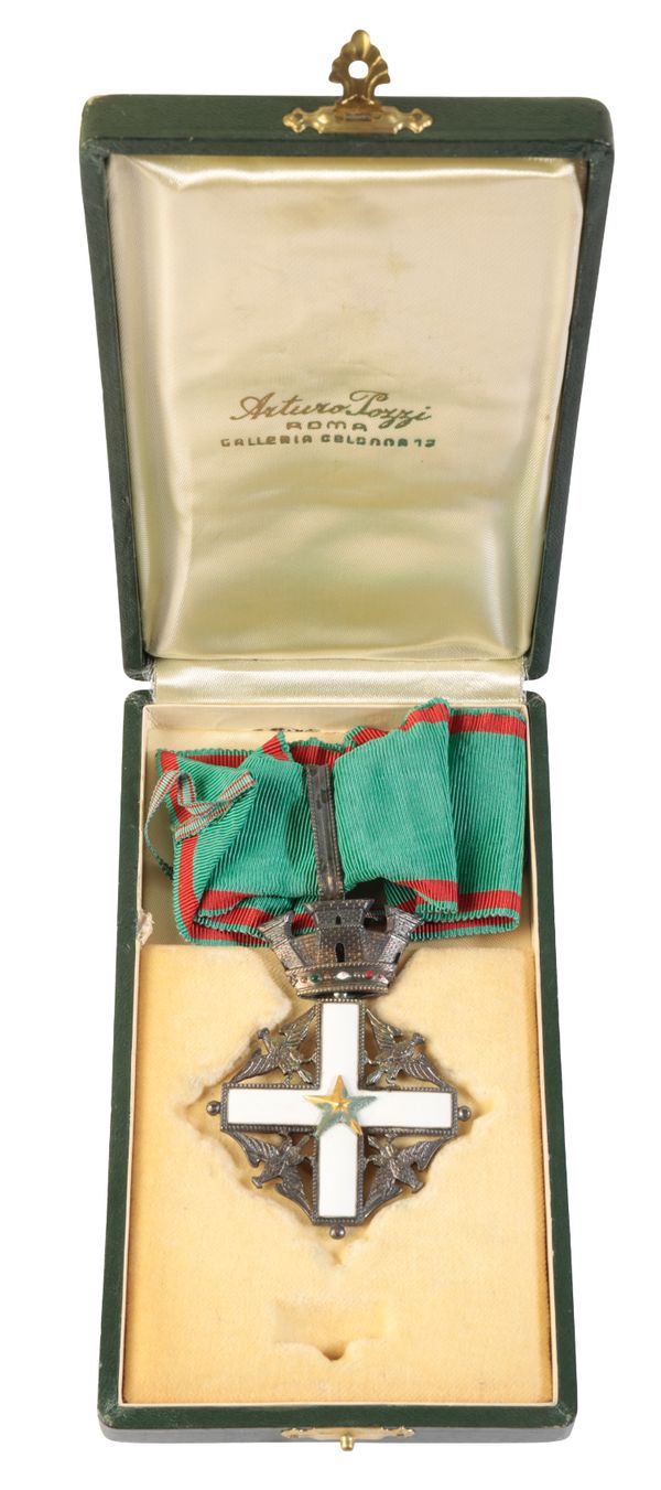 ITALY, REPUBLIC. ORDER OF MERIT OF THE ITALIAN REPUBLIC, COMMANDER, IN CASE OF ISSUE BY ARTURO POZZI OF ROME