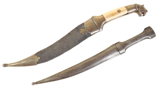 A 19TH CENTURY PERSIAN DAGGER