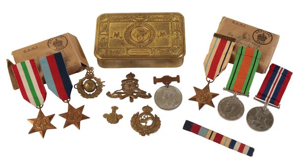 A COLLECTION OF WW2 MEDALS