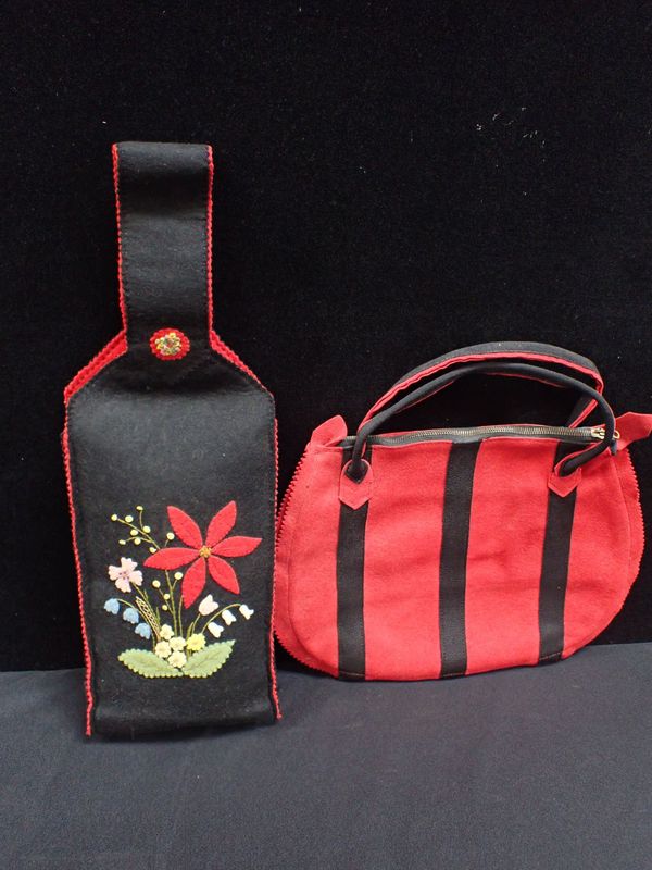 A VINTAGE FELT APPLIQUE HANDBAG