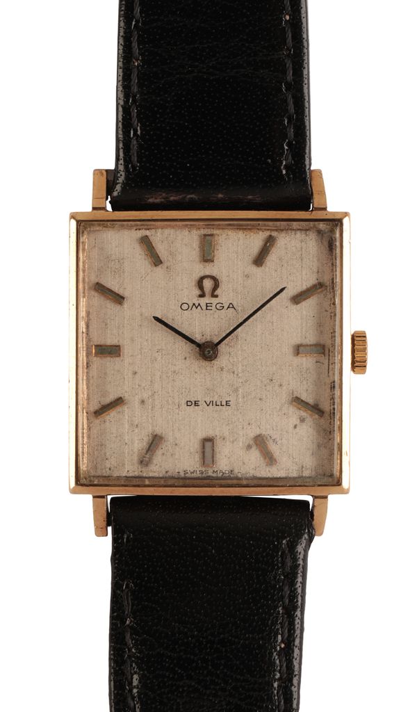 OMEGA DE VILLE: A GENTLEMAN'S GOLD WRISTWATCH