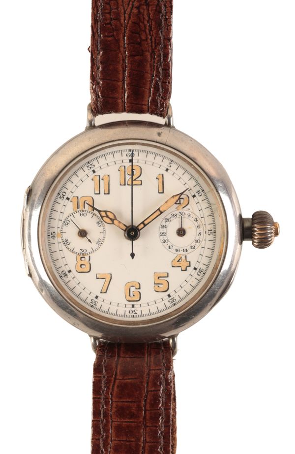 A GENTLEMAN'S SILVER CASED CHRONOGRAPH WRISTWATCH