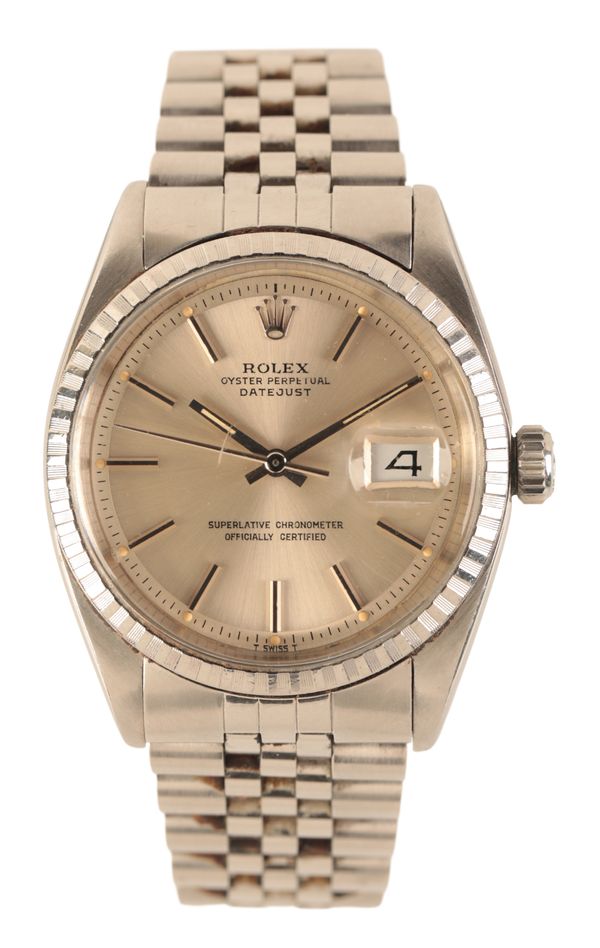 ROLEX OYSTER PERPETUAL DATEJUST: A GENTLEMAN'S  STAINLESS STEEL BRACELET WATCH