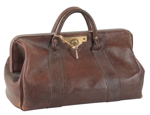 A BROWN LEATHER GLADSTONE BAG