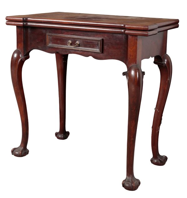 AN EARLY GEORGE III STYLE MAHOGANY CARD TABLE