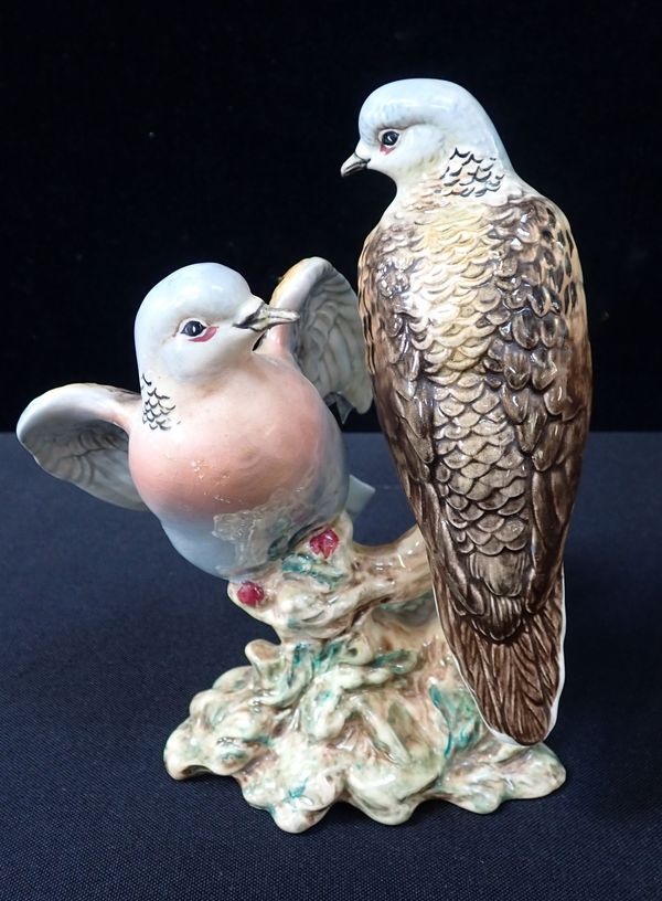 A BESWICK BIRD GROUP, NO.1022