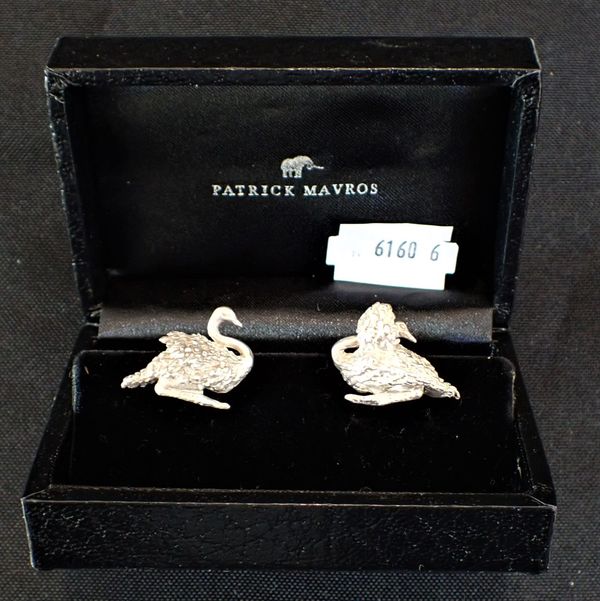 A PAIR OF PATRICK MAVROS SILVER OSTRICH CUFFLINKS