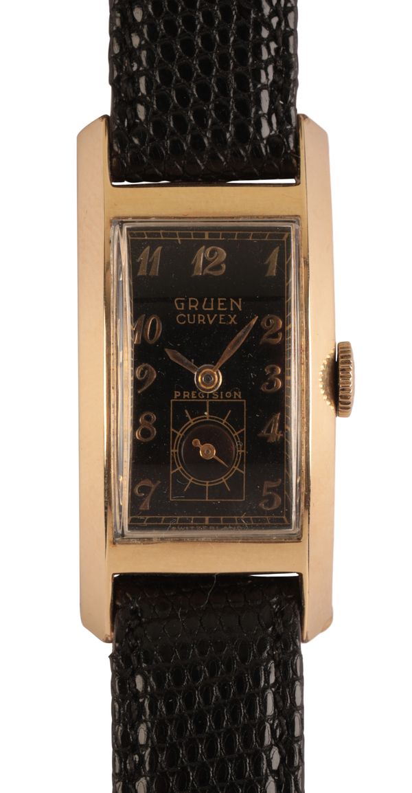 GRUEN CURVEX: A GENTLEMAN'S GOLD-PLATED WRISTWATCH