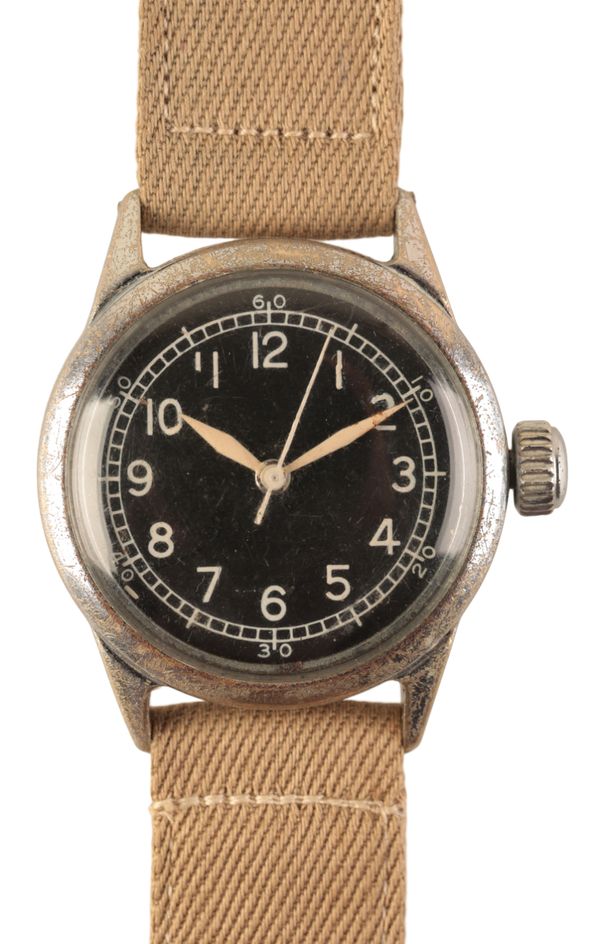 BULOVA: A GENTLEMAN'S STAINLESS STEEL AIR MINISTRY WRISTWATCH