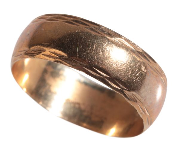 A 9CT GOLD WEDDING BAND