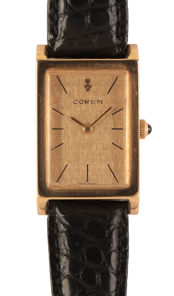 CORUM: A GENTLEMAN'S 18CT GOLD  WRISTWATCH