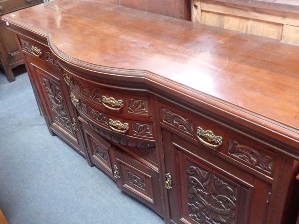 A LATE VICTORIAN SIDEBOARD