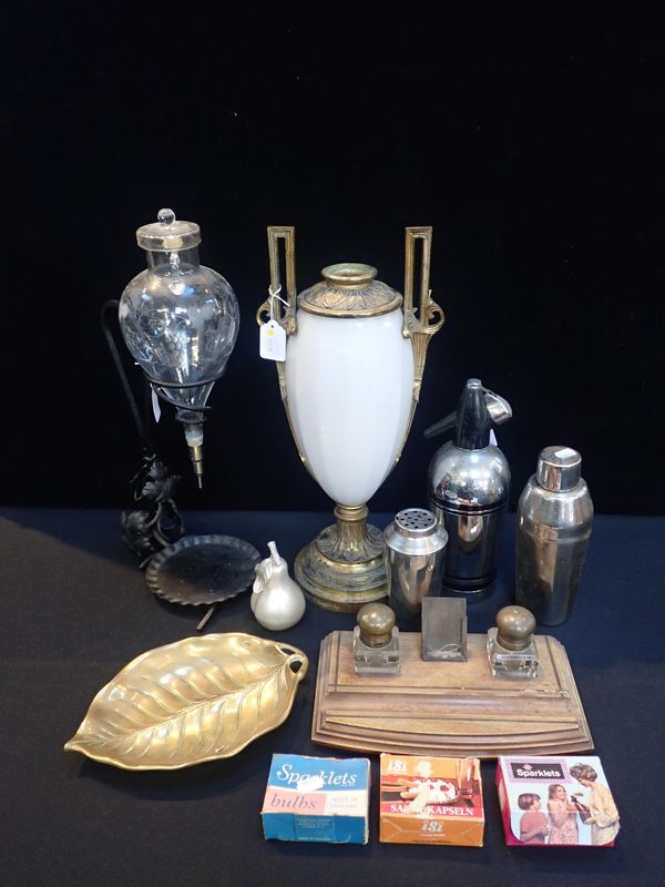 AN ART NOUVEAU BRASS MOUNTED GLASS VASE