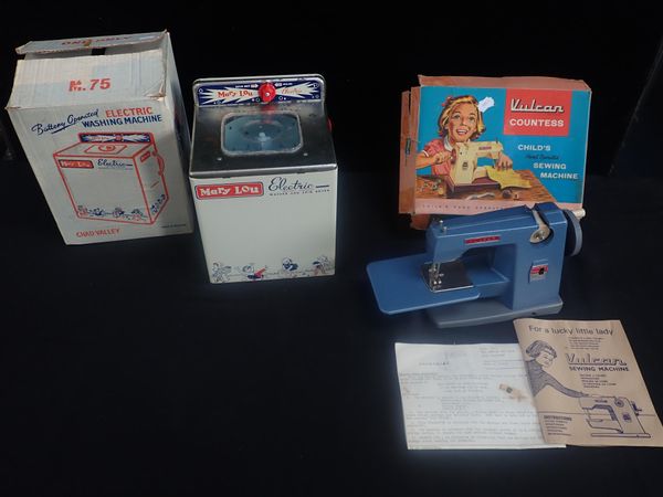 A VULCAN CHILD'S SEWING MACHINE