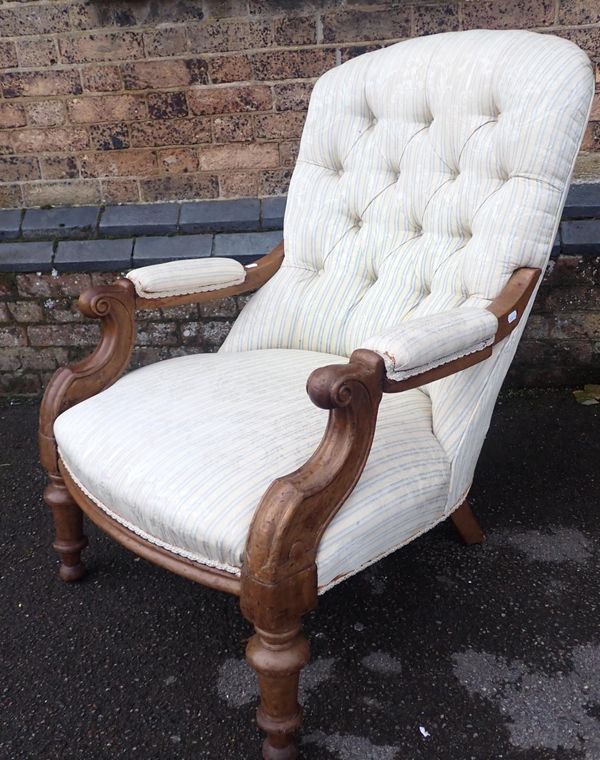 A VICTORIAN MAHOGANY FRAMED ARMCHAIR