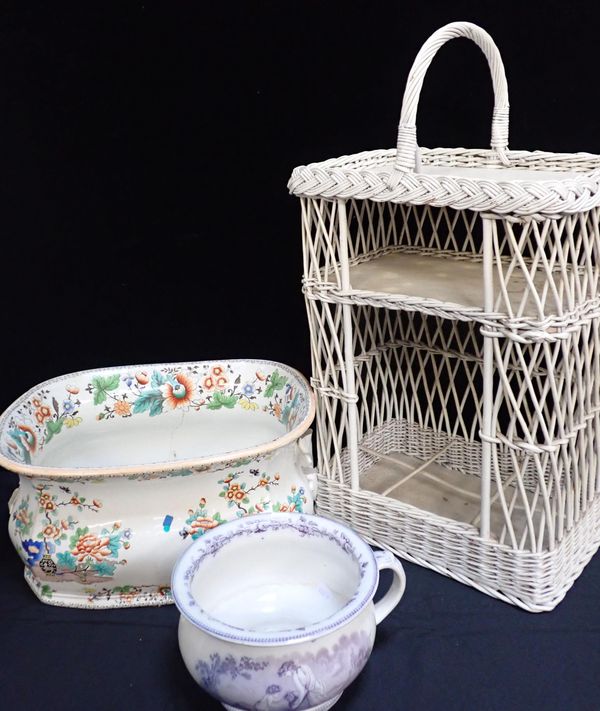 A WICKER PICNIC OR GARDEN BOTTLE CARRIER