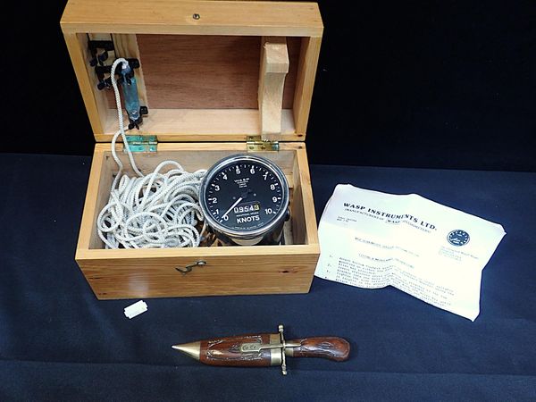 A TRAILING SPEEDOMETER LOG BY WASP