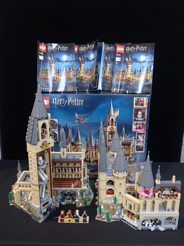 LEGO 'HARRY POTTER HOGWARTS CASTLE'