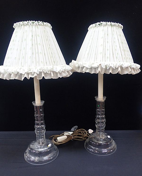 A PAIR OF GLASS TABLE LAMPS