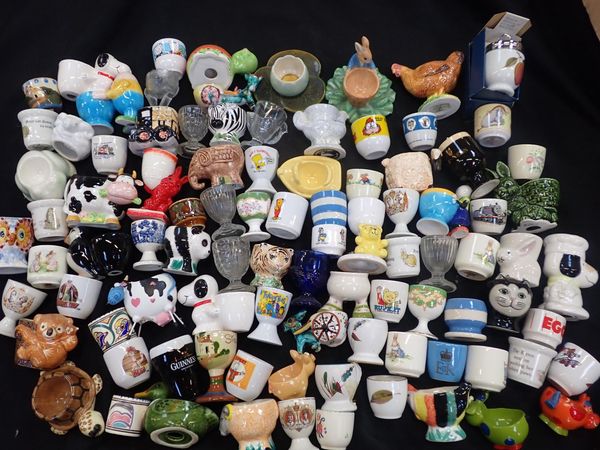 A QUANTITY OF EGG CUPS