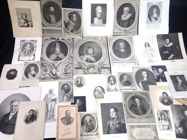 A COLLECTION OF UNFRAMED PORTRAIT ENGRAVINGS