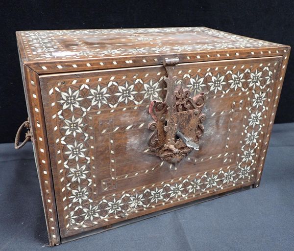 AN INDO-PERSIAN INLAID TABLE CASKET