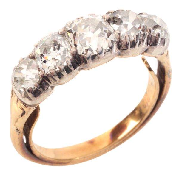 AN ANTIQUE DIAMOND FIVE STONE RING