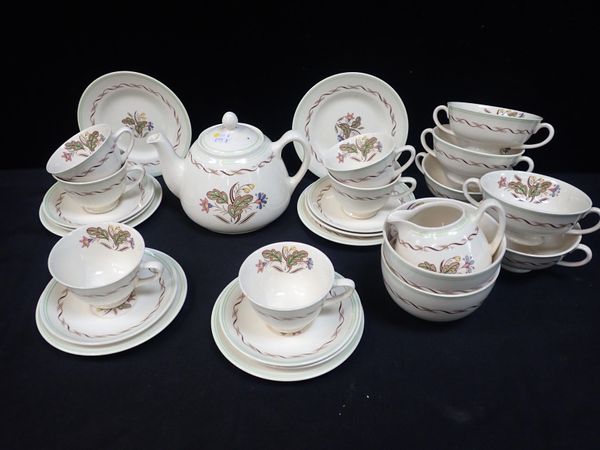 A ROYAL DOULTON 'WOODLAND' TEA SERVICE