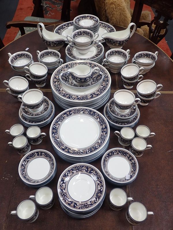 WEDGWOOD MARINE FLORENTINE DINNER SERVICE
