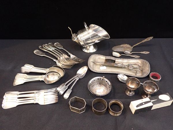 A THREE SILVER NAPKIN RINGS, A BONBON DISH