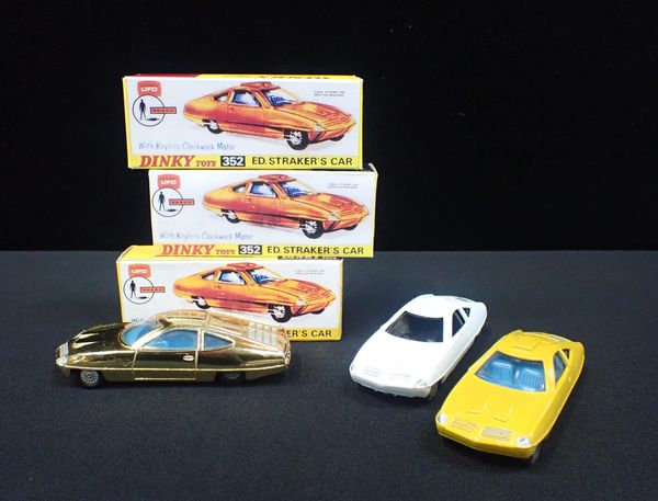 DINKY TOYS No.352 'ED STRAKER'S CAR' - GOLD PLATED BODY