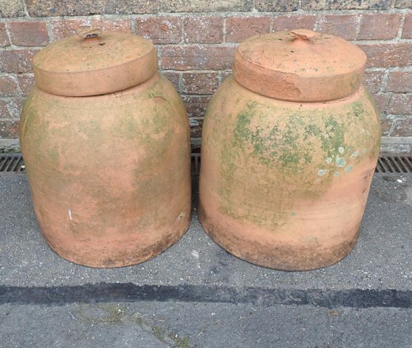 A PAIR OF RHUBARB OR KALE FORCERS, WITH LIDS