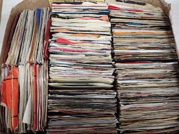 A QUANTITY OF 45 RPM SINGLE RECORDS