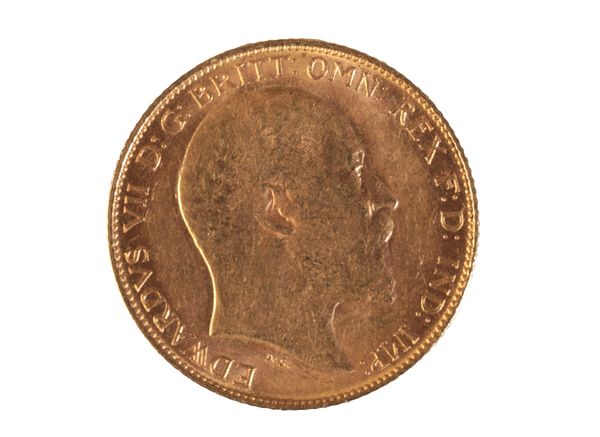 A 1909 EDWARD VII GOLD HALF SOVEREIGN