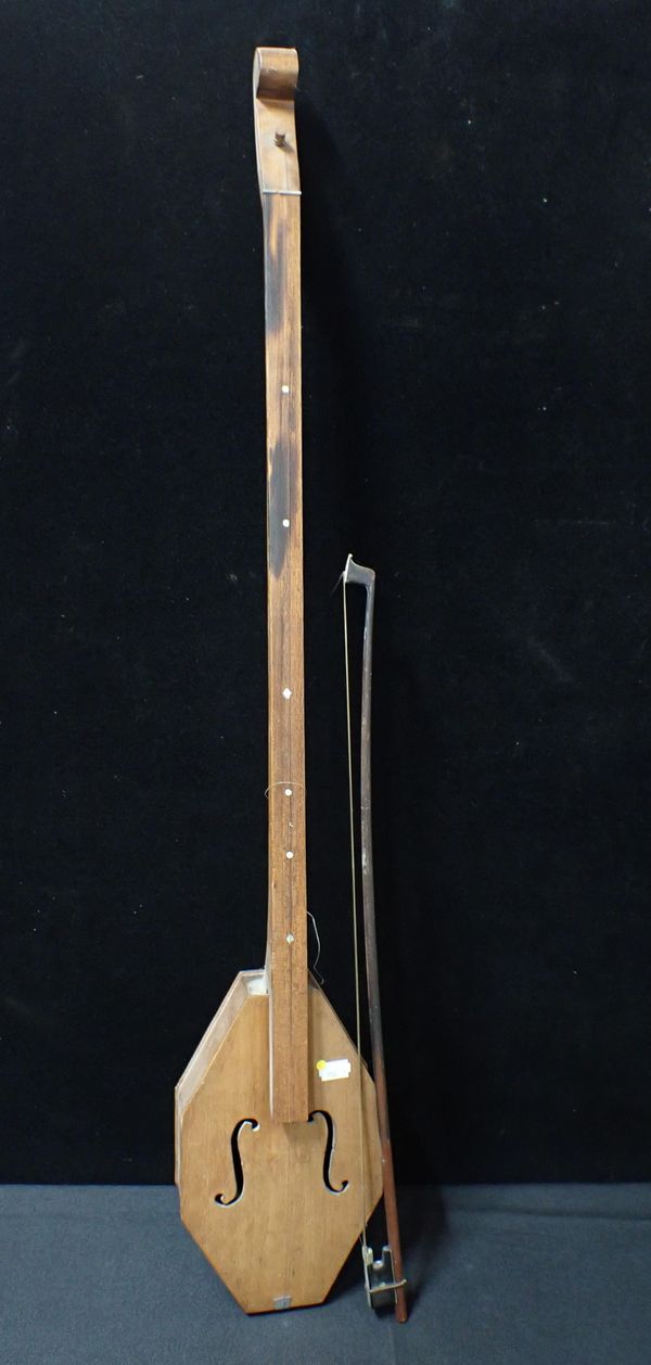 A ONE-STRING FIDDLE