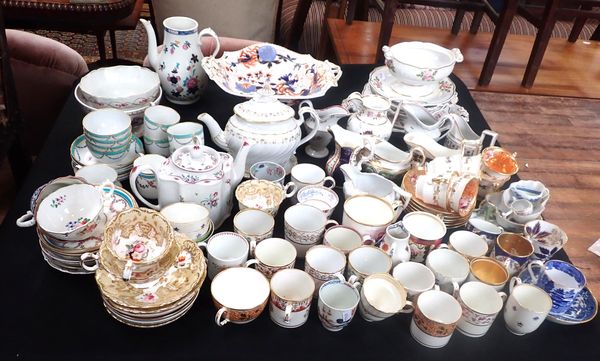 A QUANTITY OF 18TH AND 19TH CENTURY TEA WARES